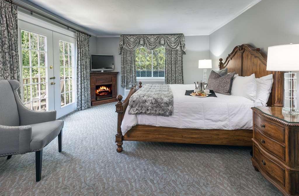 Dan'L Webster Inn And Spa Sandwich Room photo