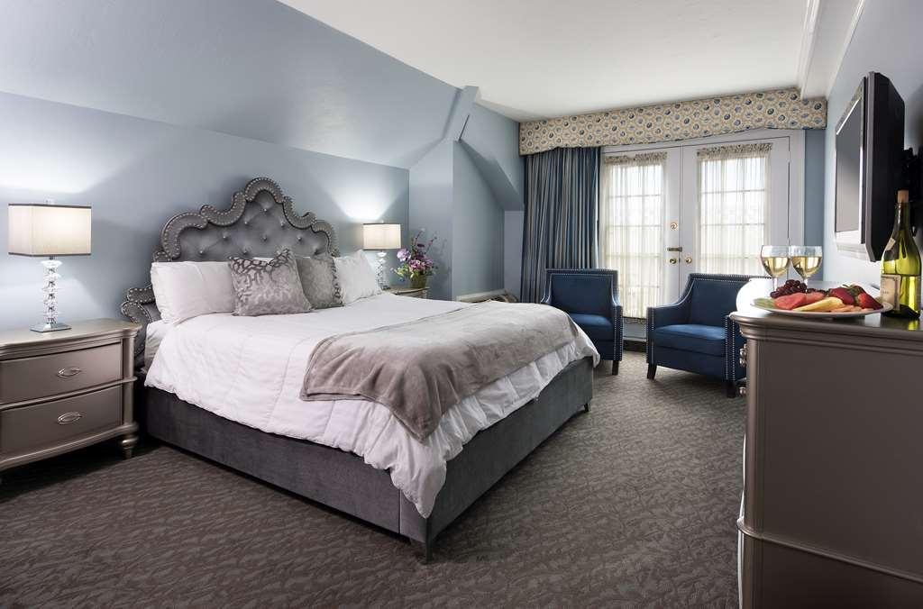 Dan'L Webster Inn And Spa Sandwich Room photo