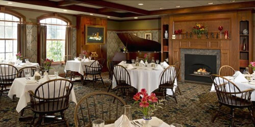 Dan'L Webster Inn And Spa Sandwich Exterior photo