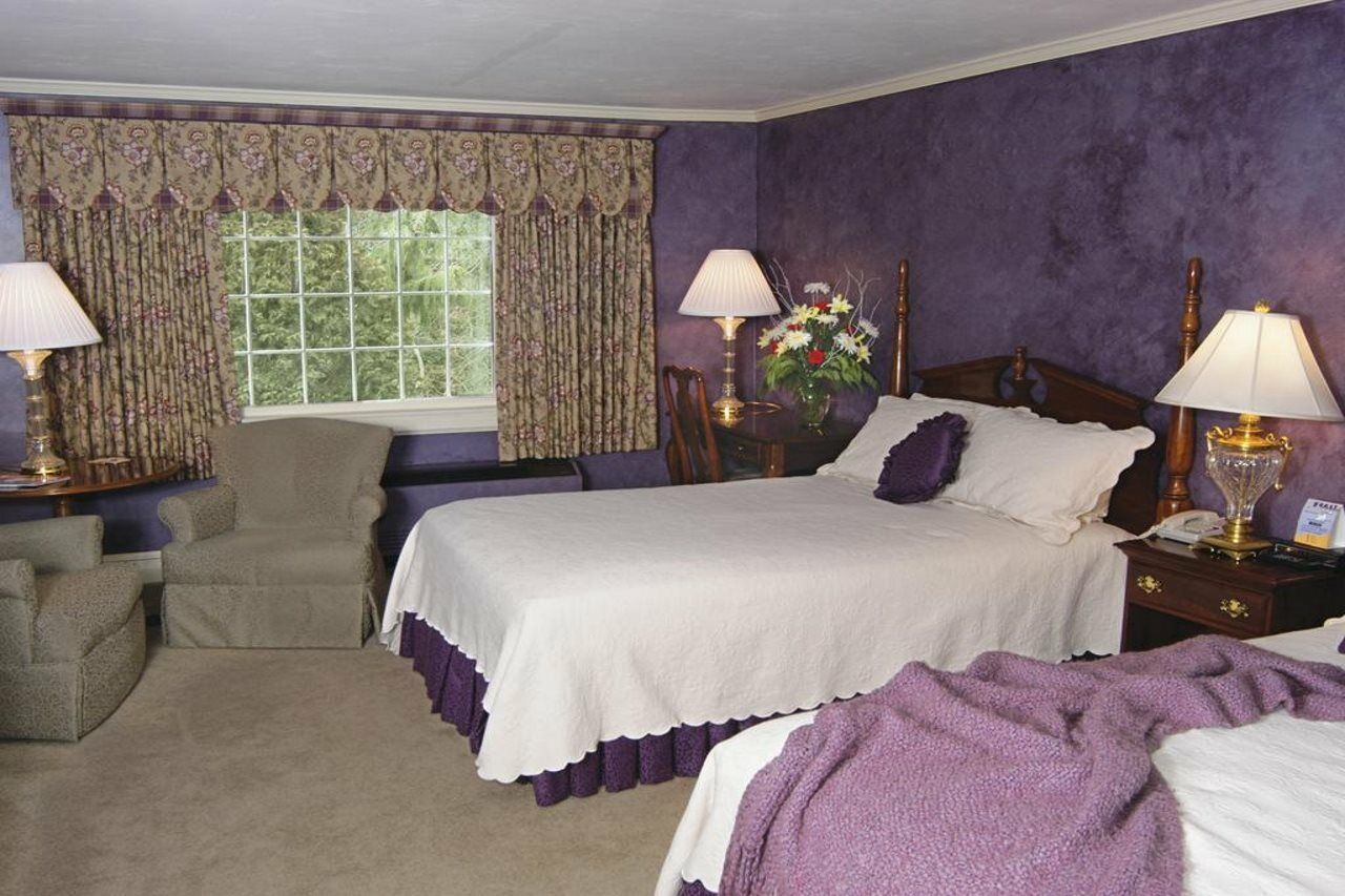Dan'L Webster Inn And Spa Sandwich Exterior photo